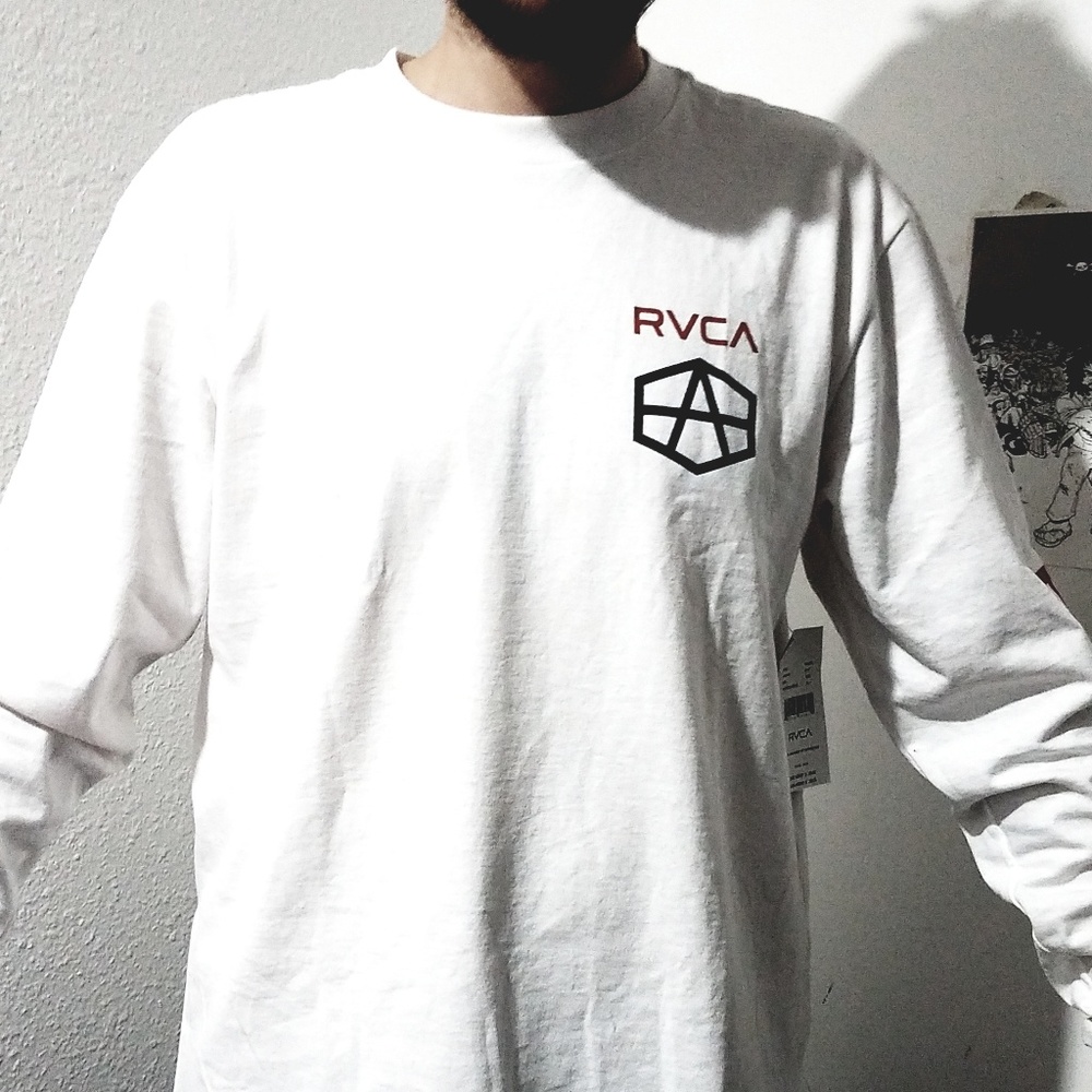 Mens size medium rvca t-shirt